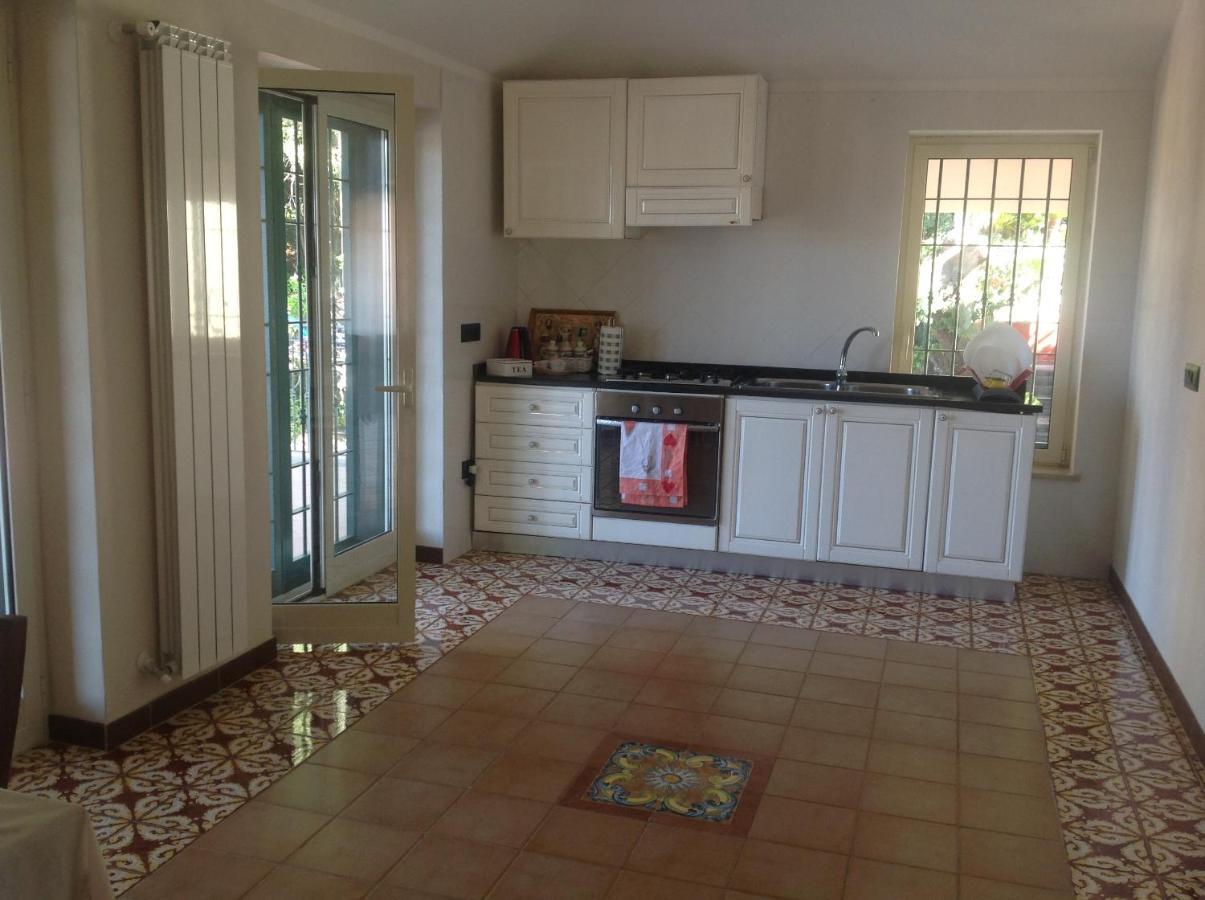 Kozak Village Suite Caserta Buitenkant foto